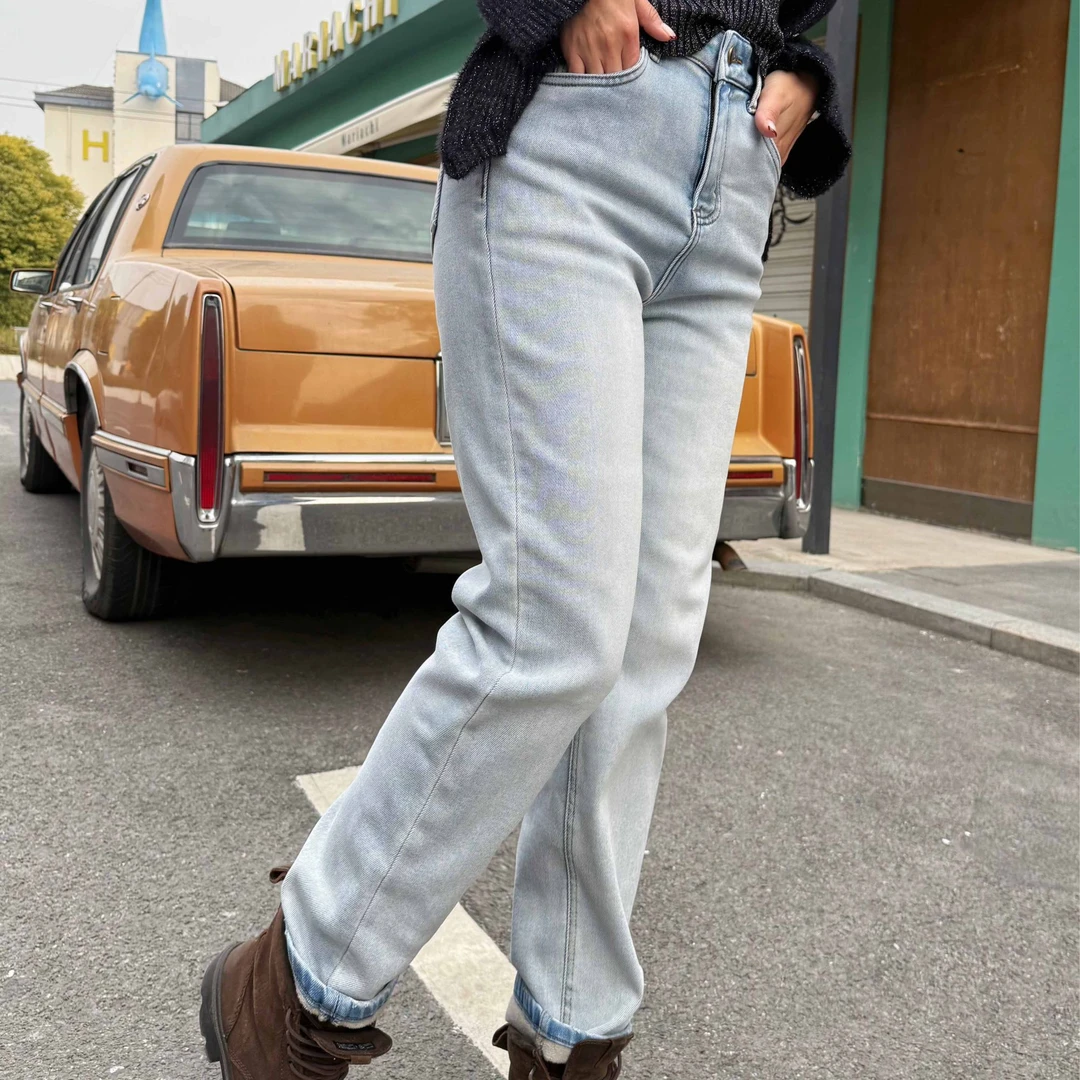 MUBINE 冬季新款高腰百搭加绒厚保暖直筒牛仔裤 24262（特价）