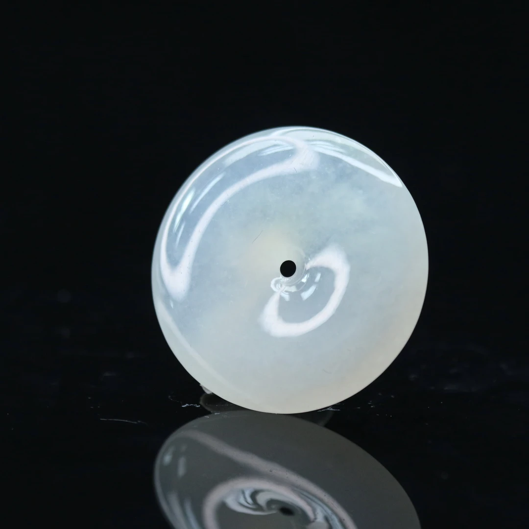 40天然缅甸翡翠A货冰平安扣/500293/上海嘉禾拍卖