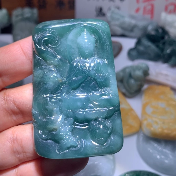 翡翠未镶嵌颈饰保真天然A货翡翠