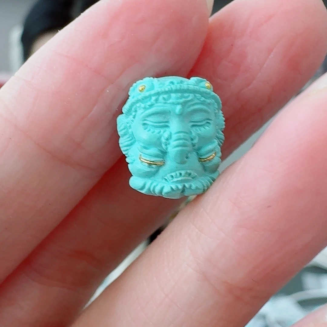 未镶嵌绿松石珠宝奇石