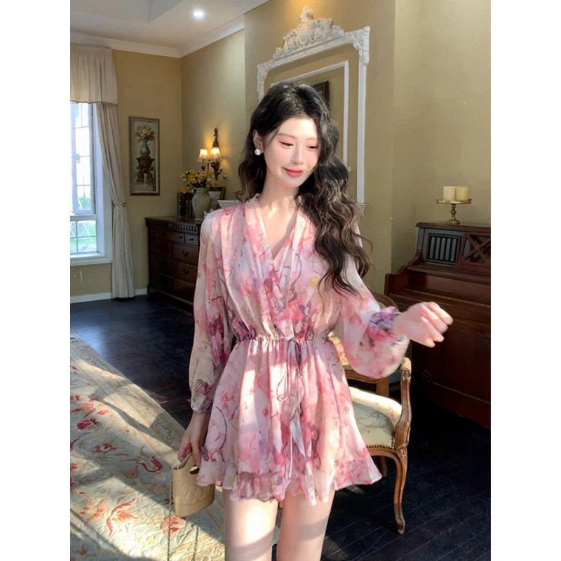 法式高级感V领长袖碎花连衣裙女纯欲风性感气质收腰显瘦绝美裙子