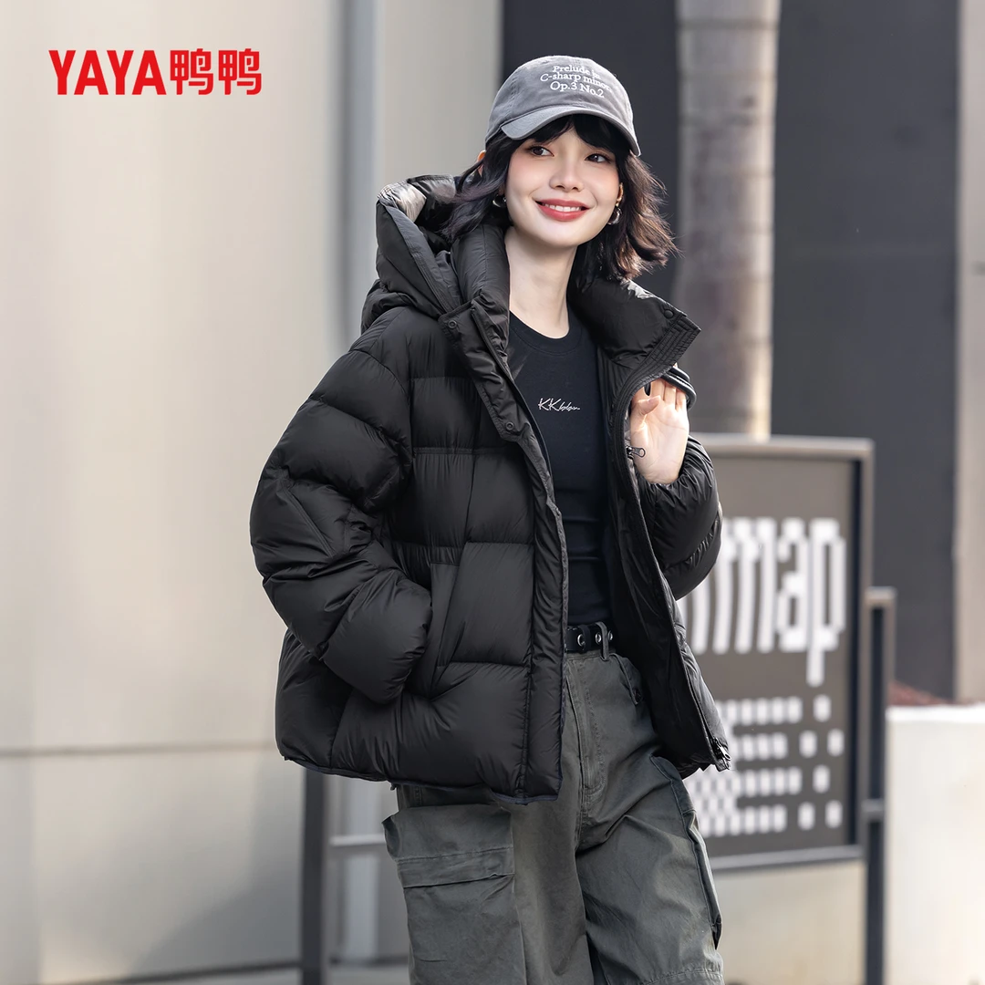 YAYA鸭鸭官方新国标90绒短款羽绒服女士宽松冬季加厚休闲保暖外套