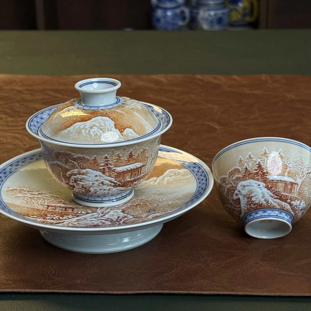 景德镇青言雅玩纯手工手绘青花矾红堆白雪景壶承盖碗茶杯