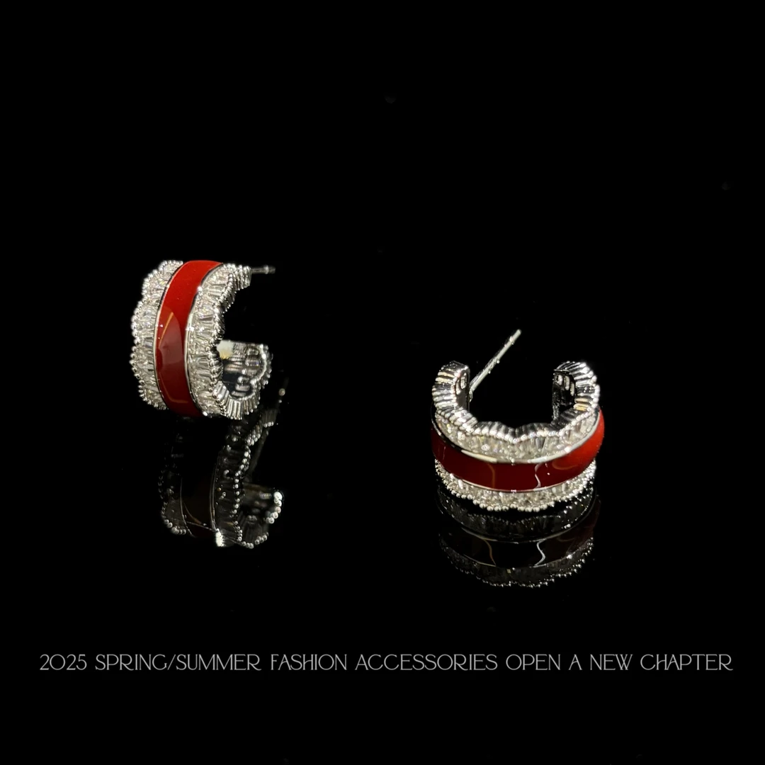 铜合金耳饰 镀K金 2025款C2470【冰耀红】BOBAOLI 耳钉