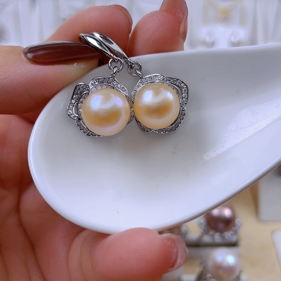 耳饰淡水珍珠未镶嵌