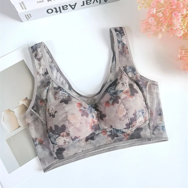 无痕舒适简约风薄款夏季千金风文胸收副乳背心式大码内搭女吊带