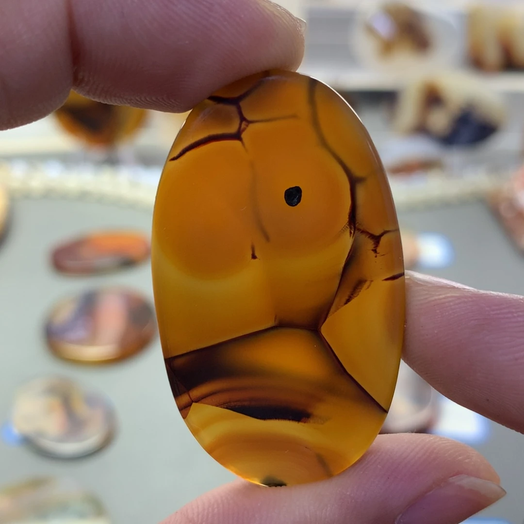 玛瑙/玉髓颈饰未镶嵌