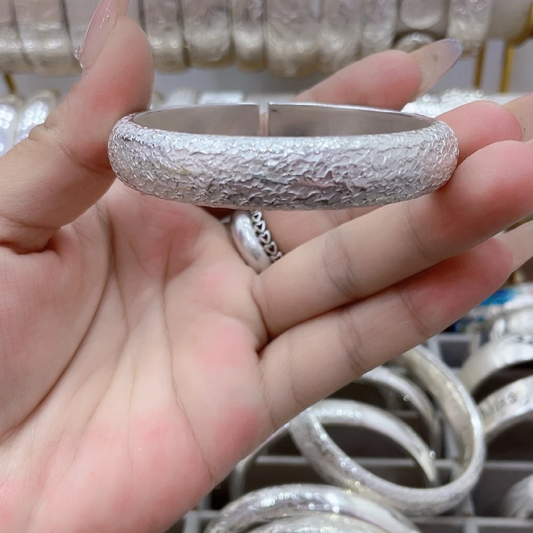 足银999半圆泥鳅背纸醉金迷手镯 假一赔十