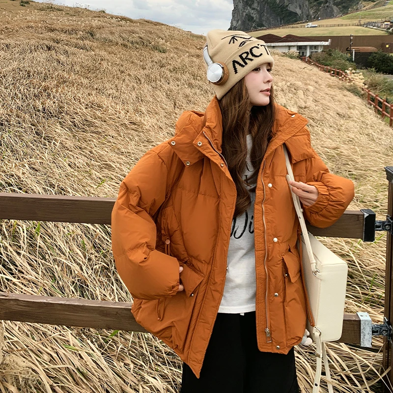 KALUOLAI/卡洛莱南瓜色冬季羽绒服女秋冬收腰超好看白鸭绒厚外套