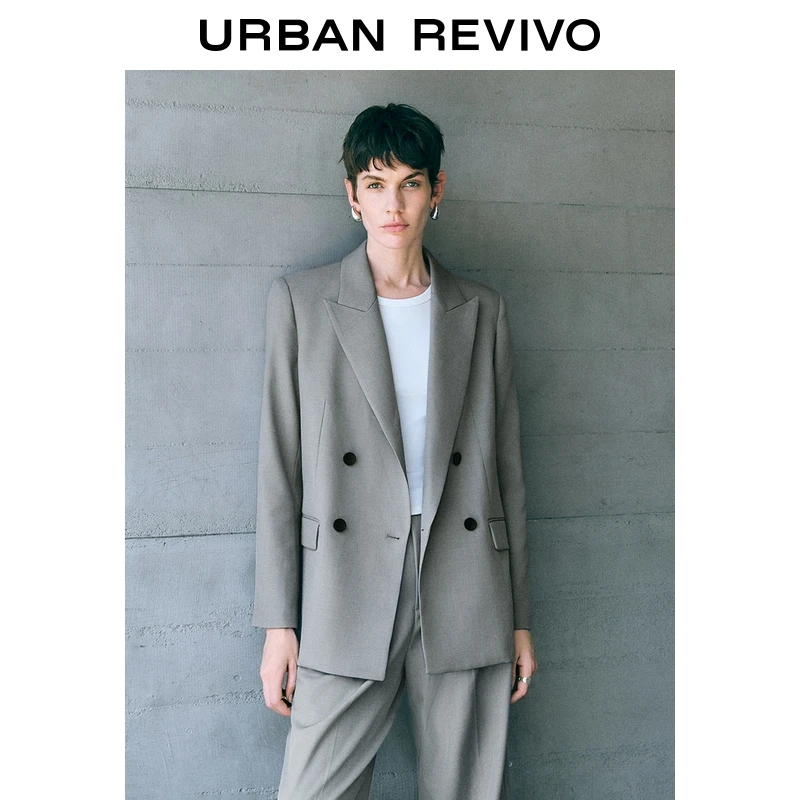 【HOT】UR2025秋季新款女气质通勤风廓形感西装外套UWM150030