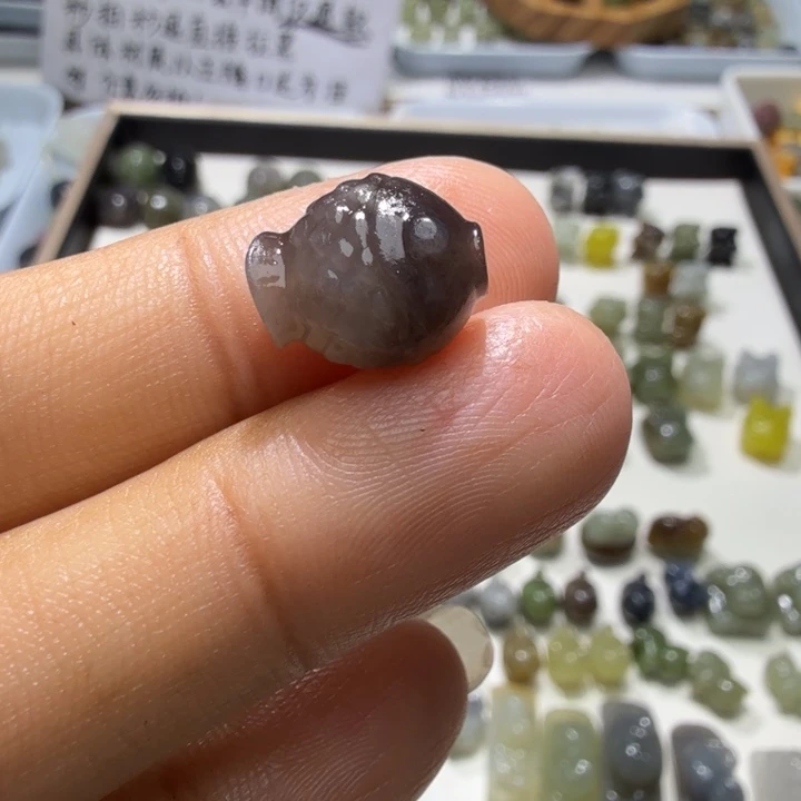 和田玉未镶嵌珠宝奇石
