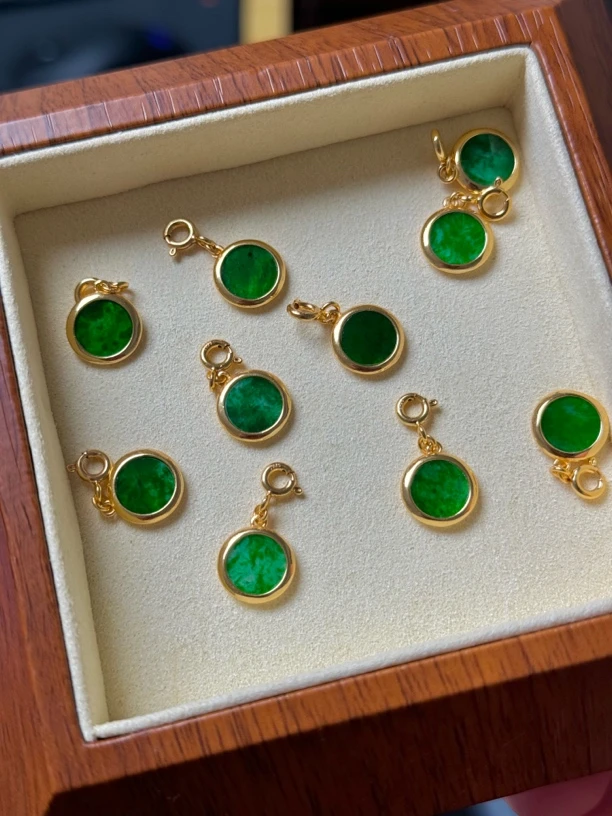 【言臻萱品】缅甸A货翡翠小吊坠S925银（多样性发货一件）（不赠链）