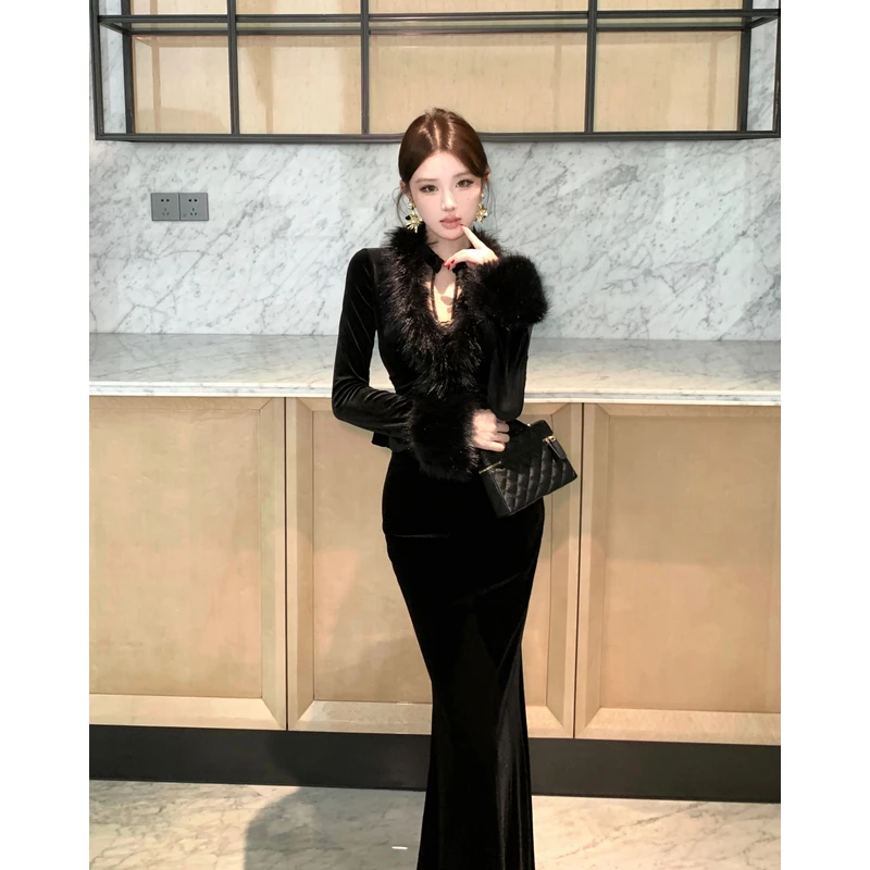 秋冬新款法式高级感网纱拼接丝绒修身连衣裙+毛毛外套时尚套装女