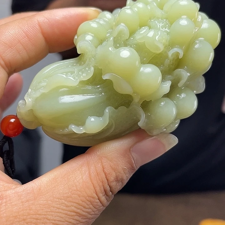未镶嵌和田玉把件