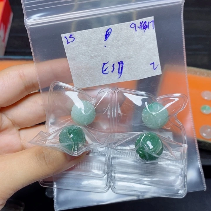 幽***印未镶嵌定制翡翠不退