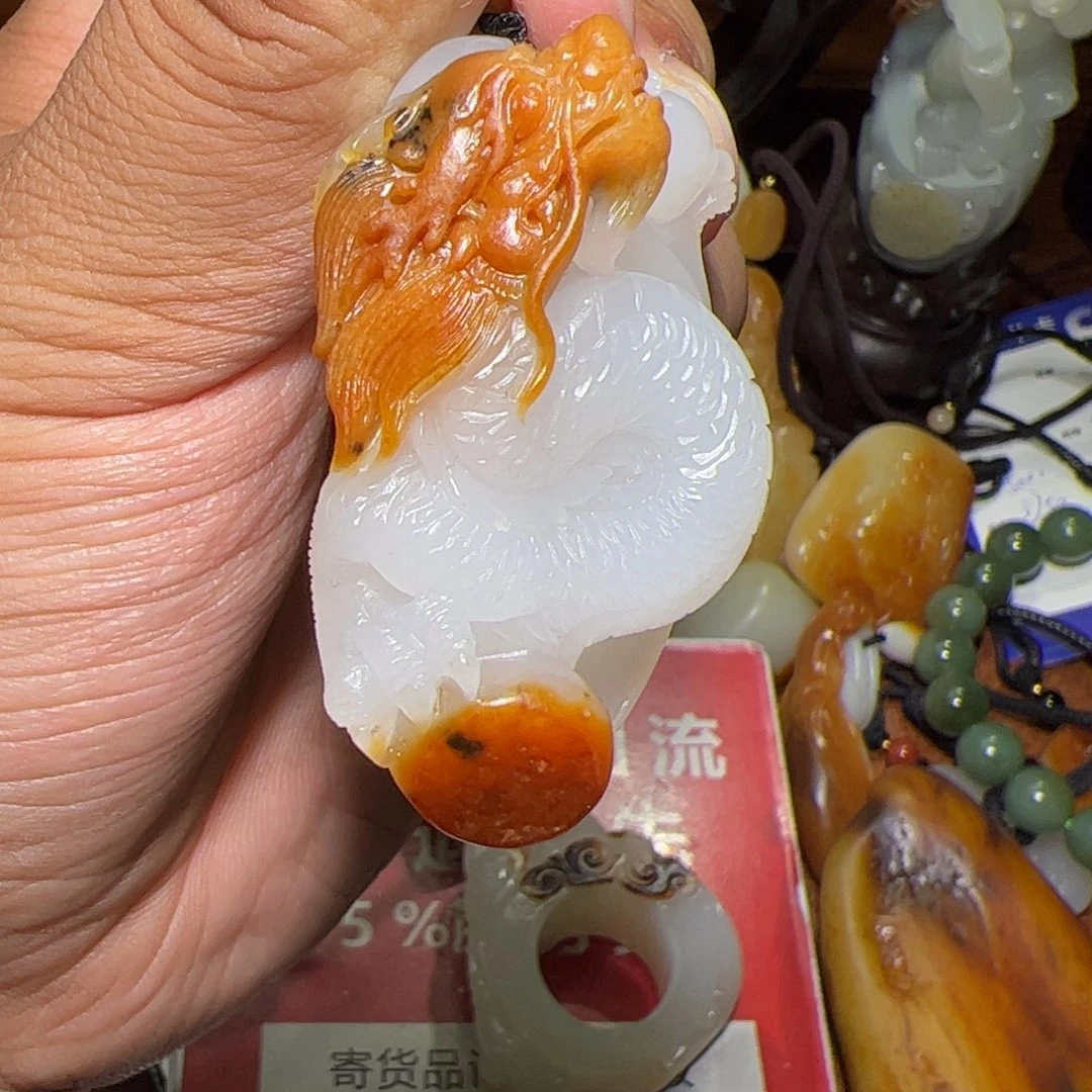 和田玉颈饰未镶嵌