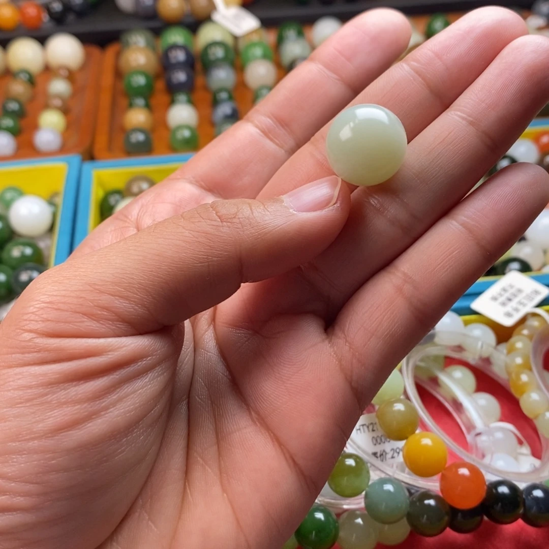 和田玉未镶嵌珠宝奇石卡16且末蓝y