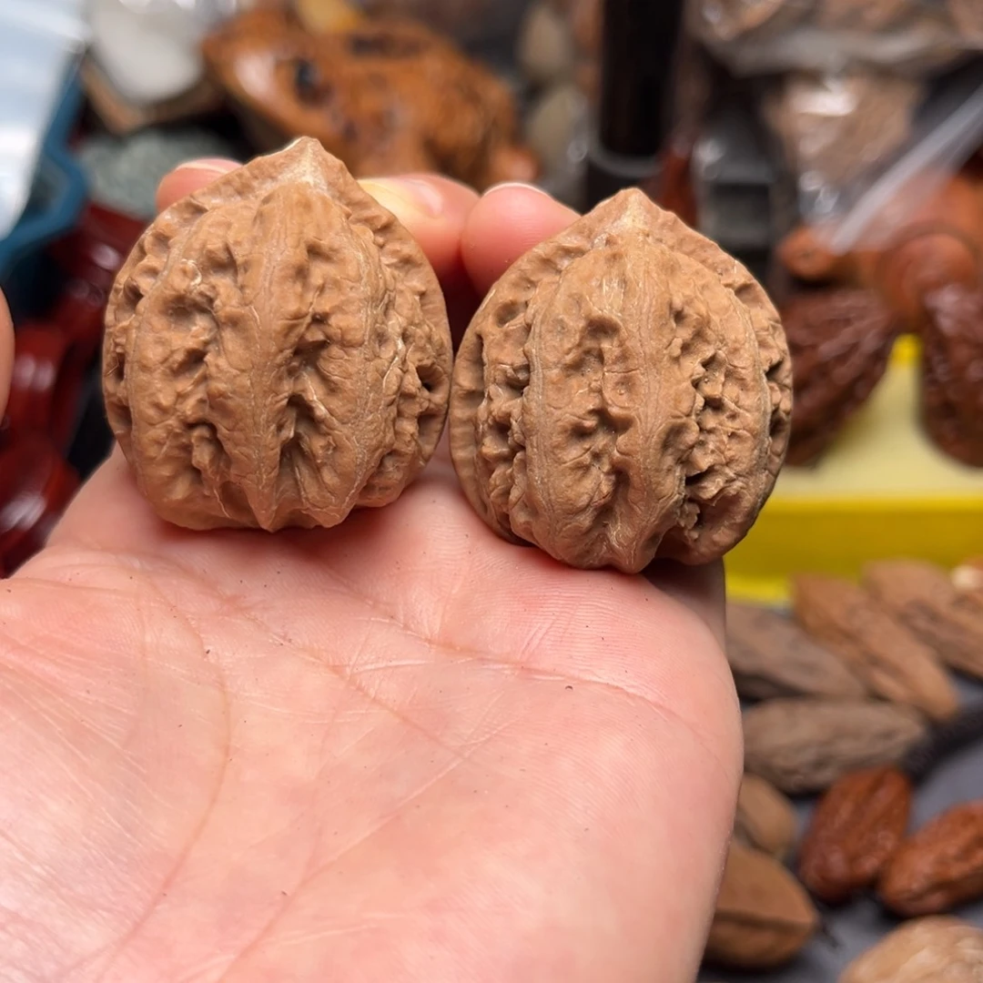 手串文玩核桃瑕疵47