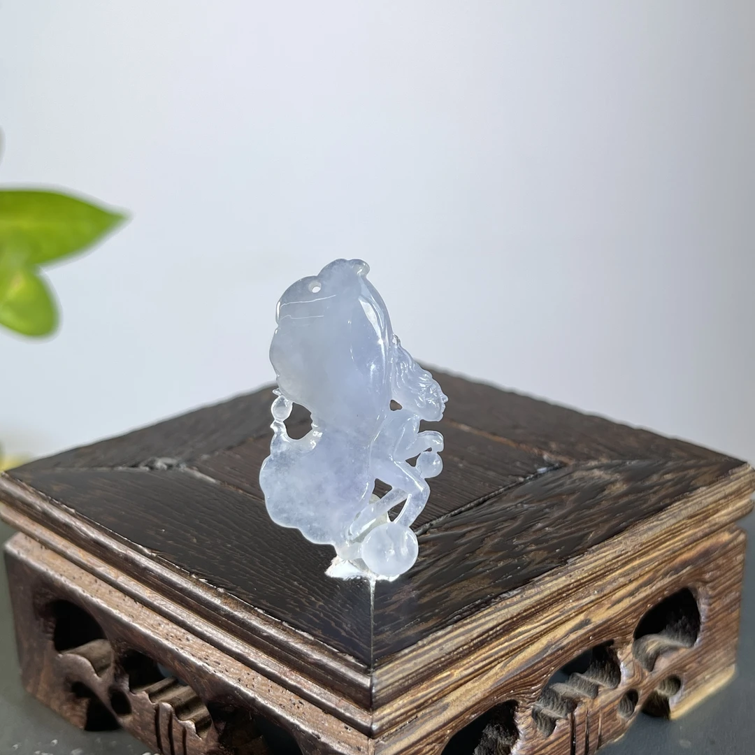 JCA22-103   天然缅甸A货翡翠  蝴蝶仙子