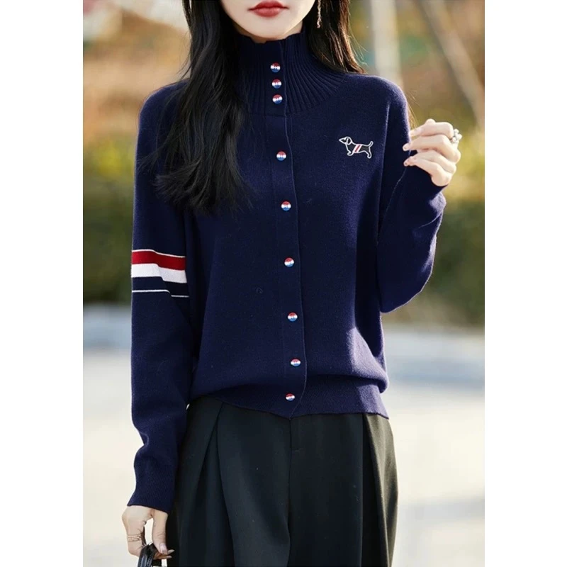 【晨浠定制】新款小狗刺绣半高领针织毛衣开衫0955