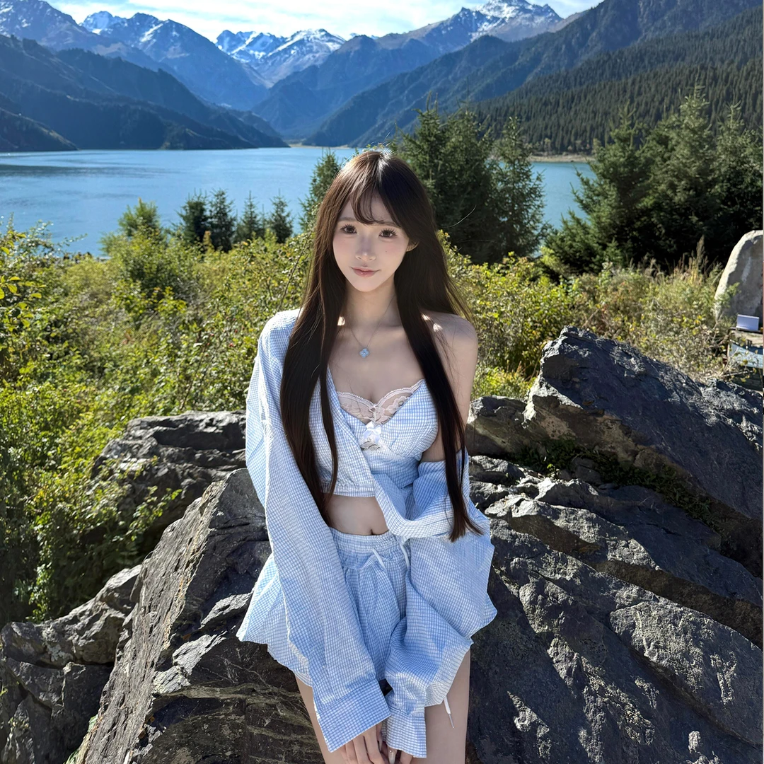 法式气质不撞款条纹衬衫+蕾丝吊带女装秋季新款高腰半身裙两件套