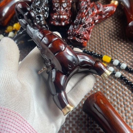 非洲紫檀（红花梨）紫檀蝎子