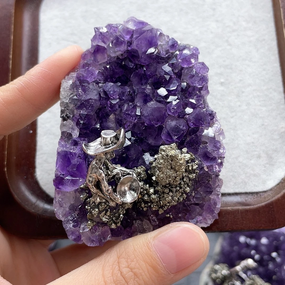 水晶珠宝半成品未镶嵌24紫晶镇