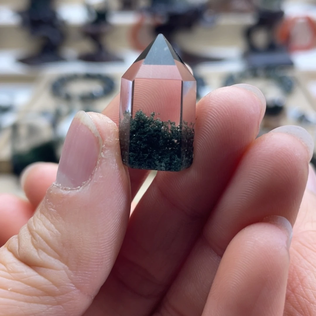 水晶颈饰未镶嵌绿幽灵聚宝盆柱子