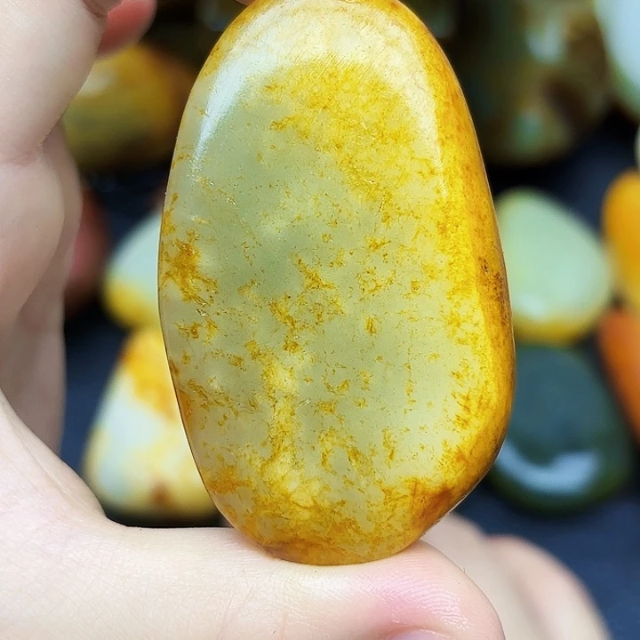 未镶嵌和田玉挂件