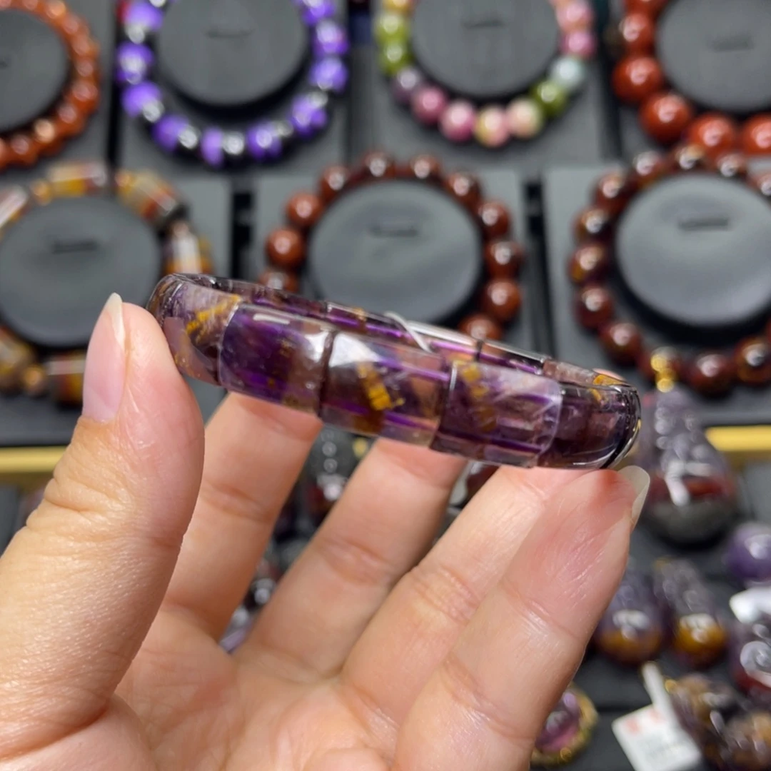 手链未镶嵌水晶猫眼极光镯牌