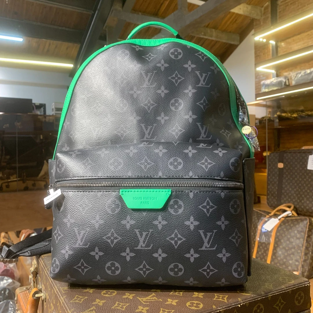 95新 LouisVuitton/路易威登 阿波罗Discovery黑花拼绿牛皮双肩包