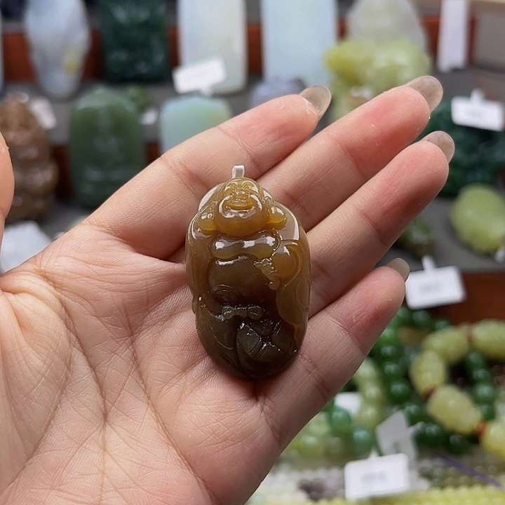 Y***术和田玉未镶嵌颈饰