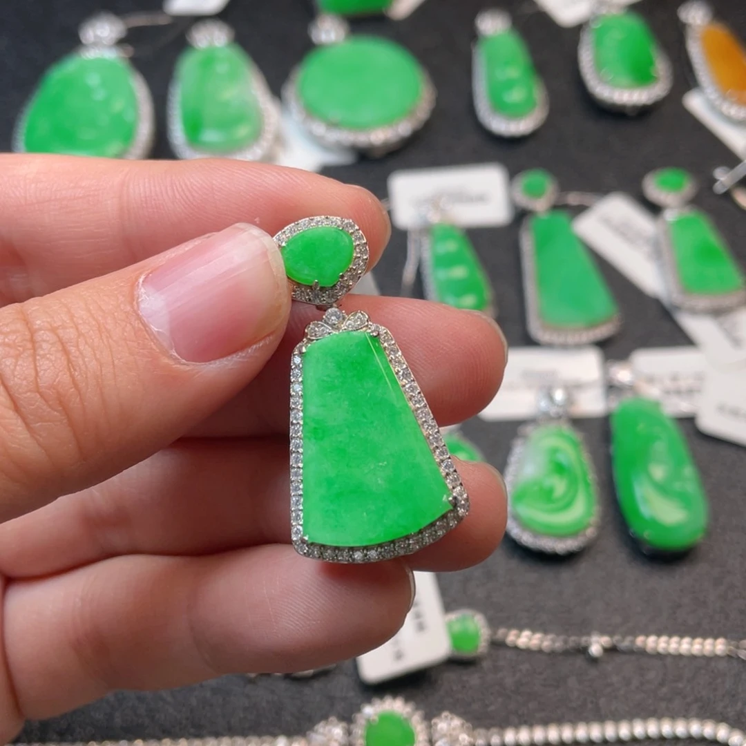 翡翠吊坠(不含链)银S925镶嵌