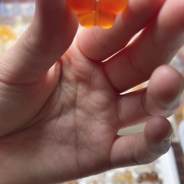 未镶嵌玛瑙蝴蝶玛瑙/玉髓