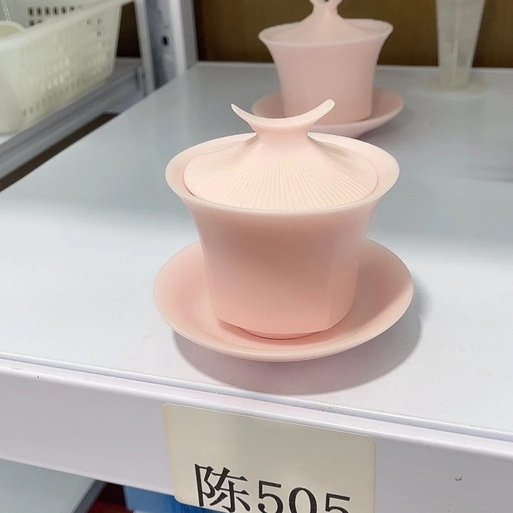 福利待遇多多哦哦哦