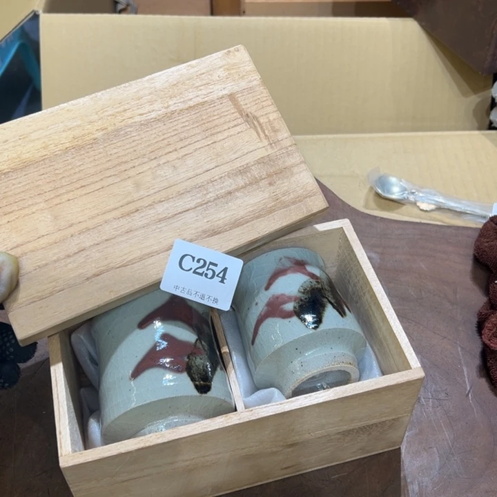 瓷器周边默认瑕疵1J****Y