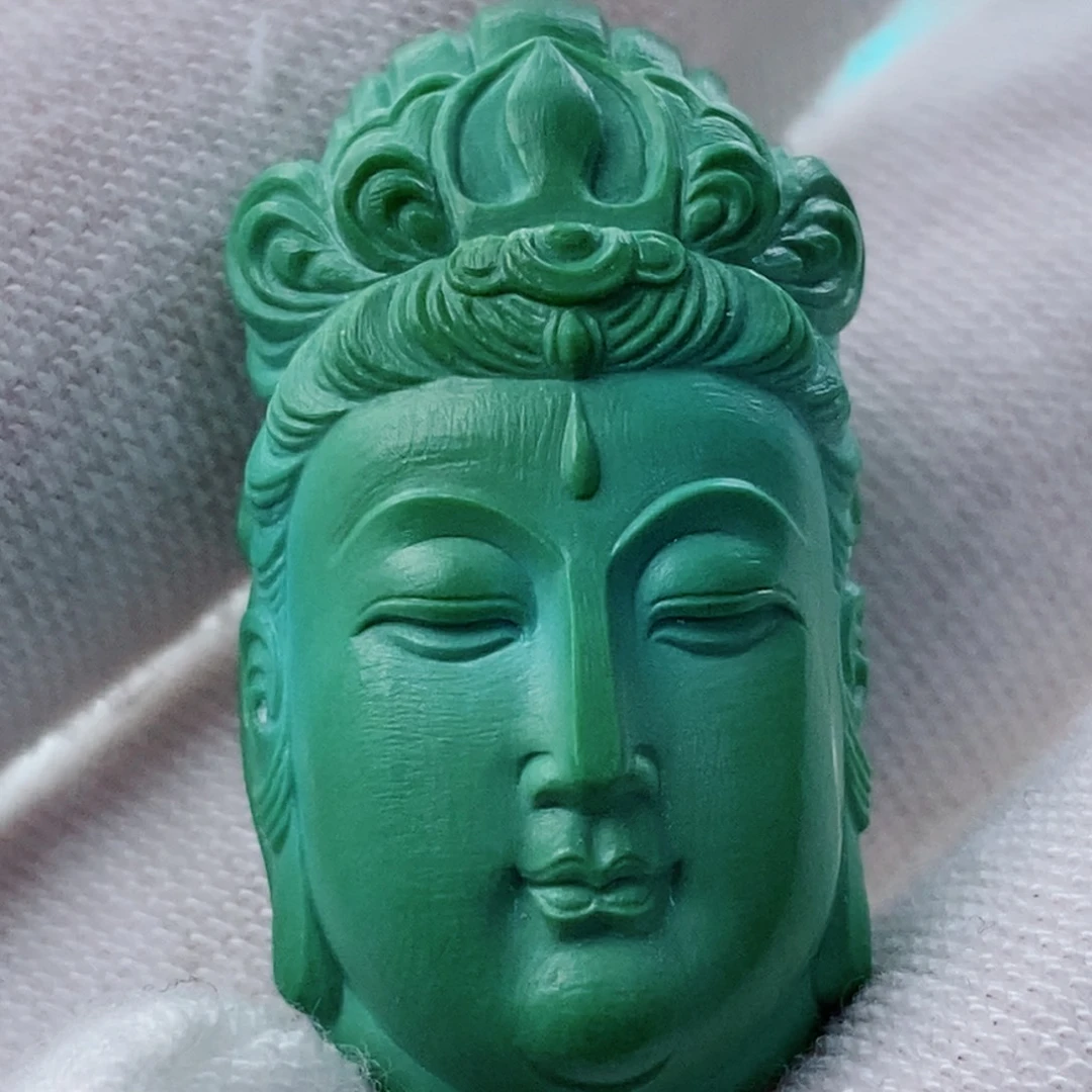绿松石配饰未镶嵌