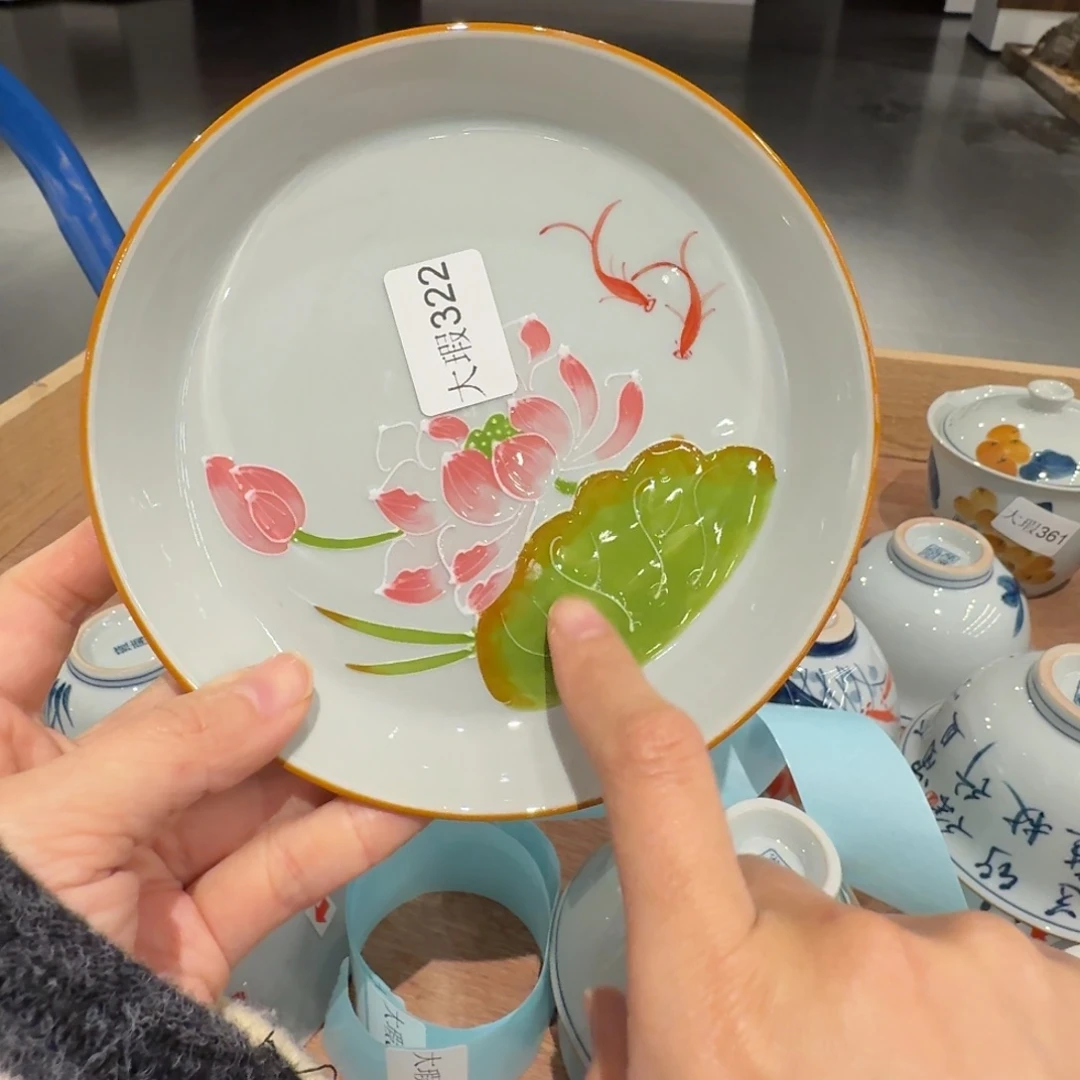 釉下手绘茶具微瑕