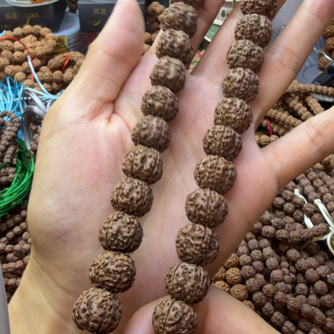 吊坠金刚菩提平细1条