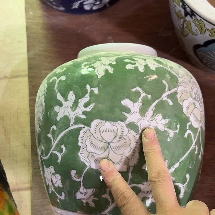 瓷片瑕。。。。。。。。。。。。。。。