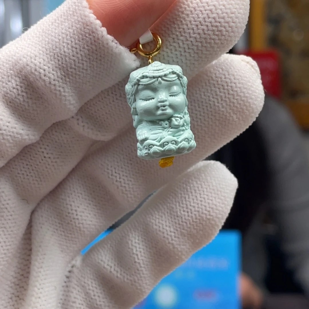 绿松石未镶嵌挂件