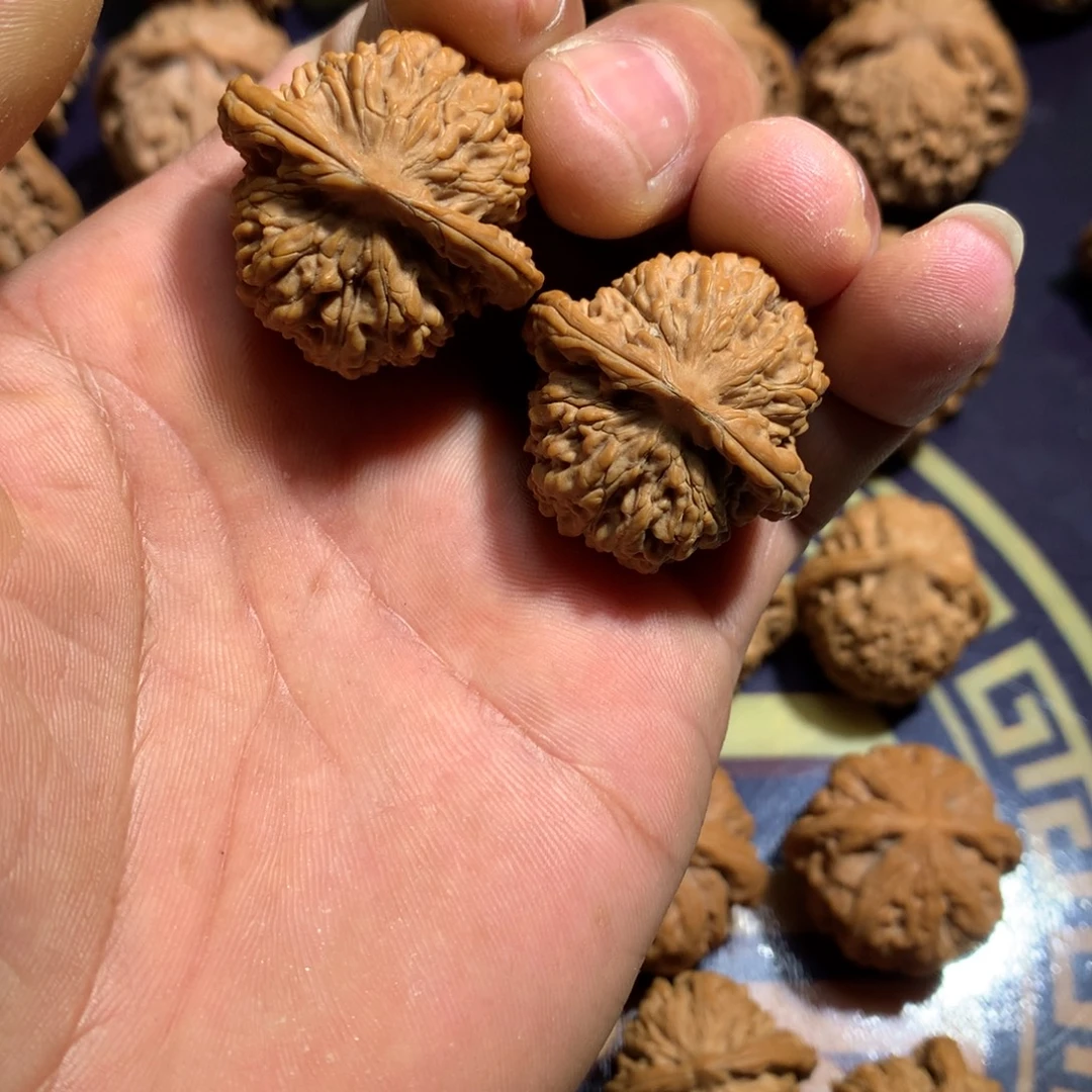 文玩核桃把件四座楼32