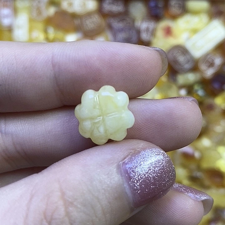 吊坠橄榄核四叶草