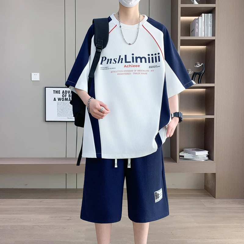 夏季新款青少年初高中学生男孩美式运动休闲短袖T恤短裤潮流套装