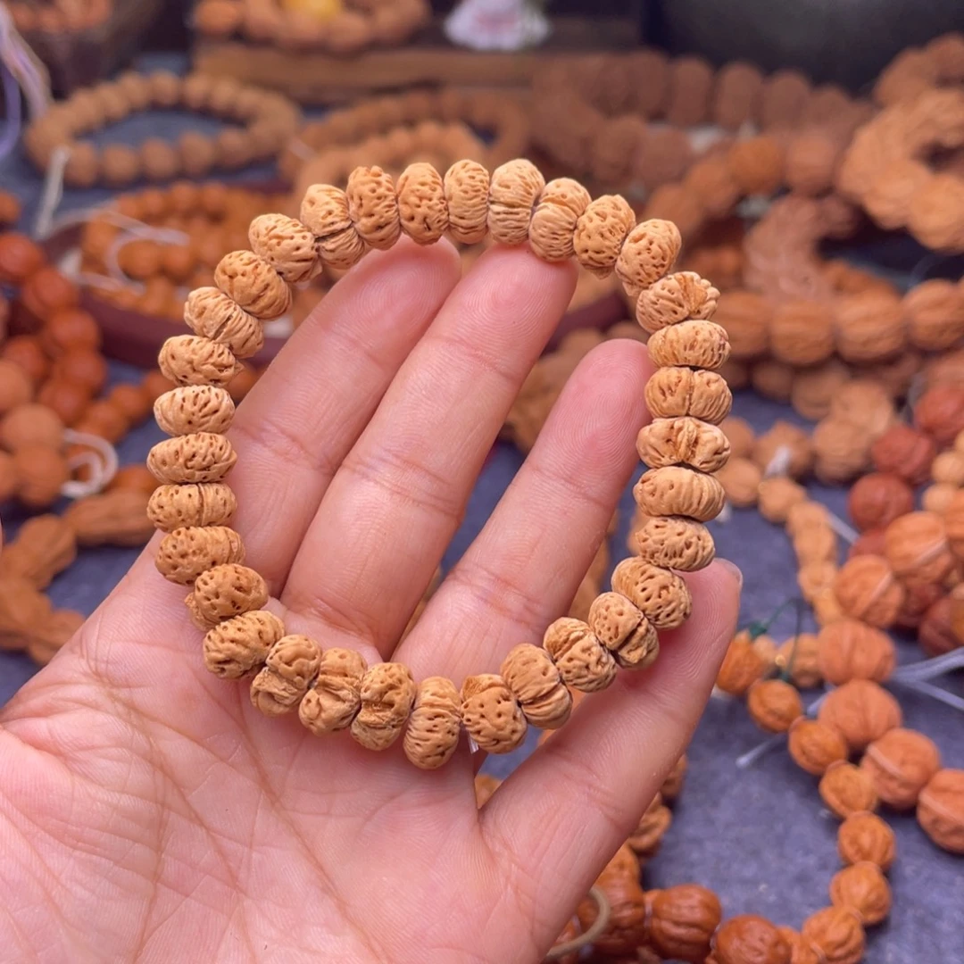 文玩核桃手串桃核