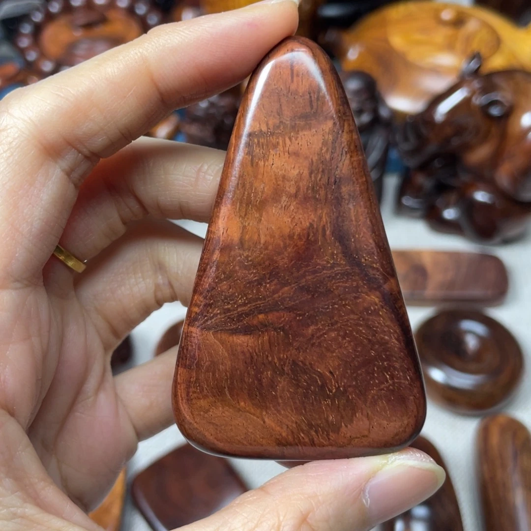 黄花梨/降香黄檀手把件