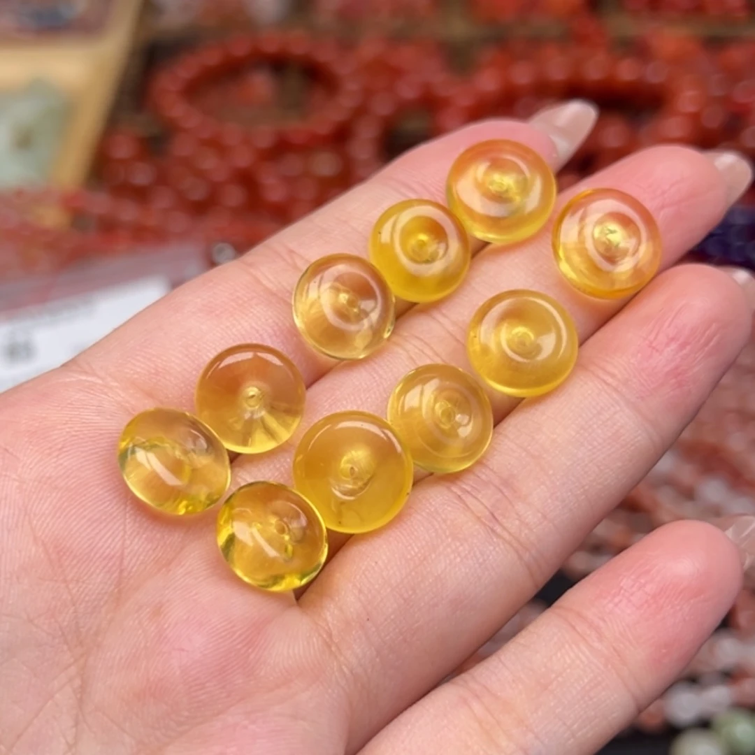 琥珀未镶嵌吊坠(不含链)多样性