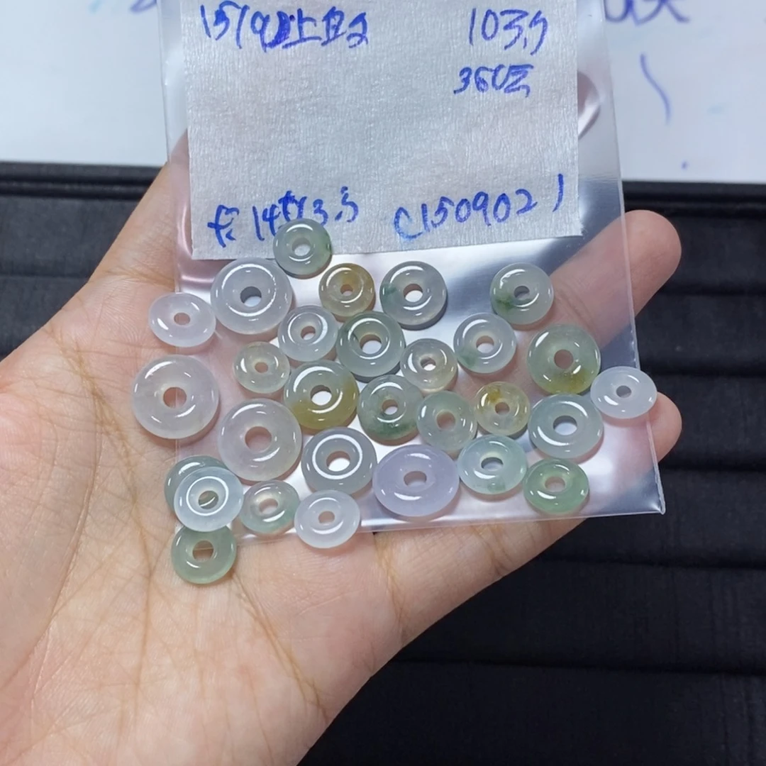 未镶嵌定制翡翠?****干甜甜圈