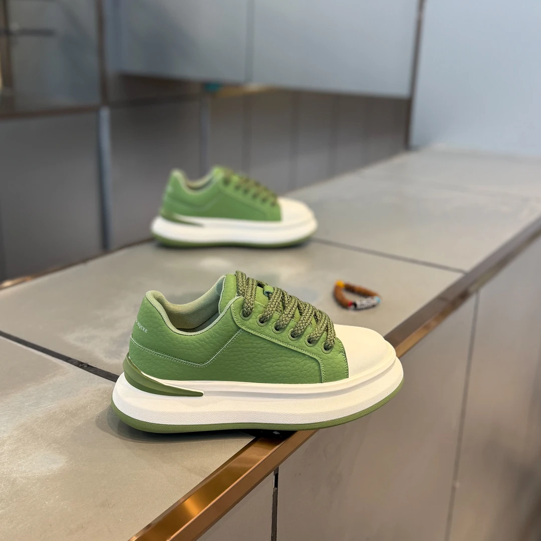 男鞋时尚休闲鞋高级感简约百搭轻奢高级感秋季新款男士鞋子潮流鞋