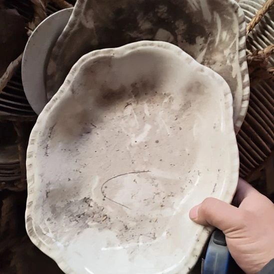 茶盏陶瓷盘子碗啥都有